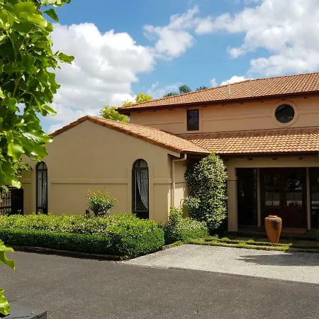 Villa Te Soro Bed And Breakfast